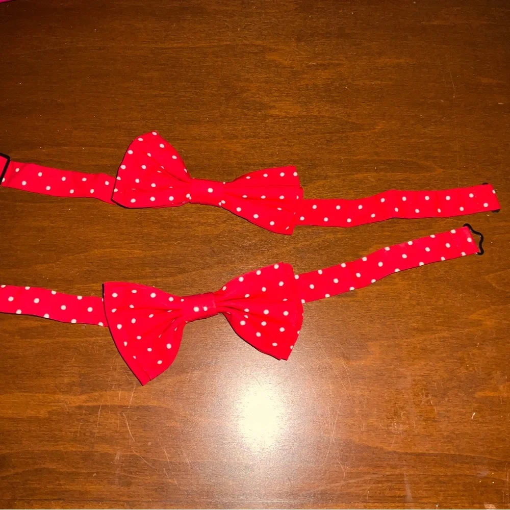 EUC- Eleanor Rose red w/white polka dots.